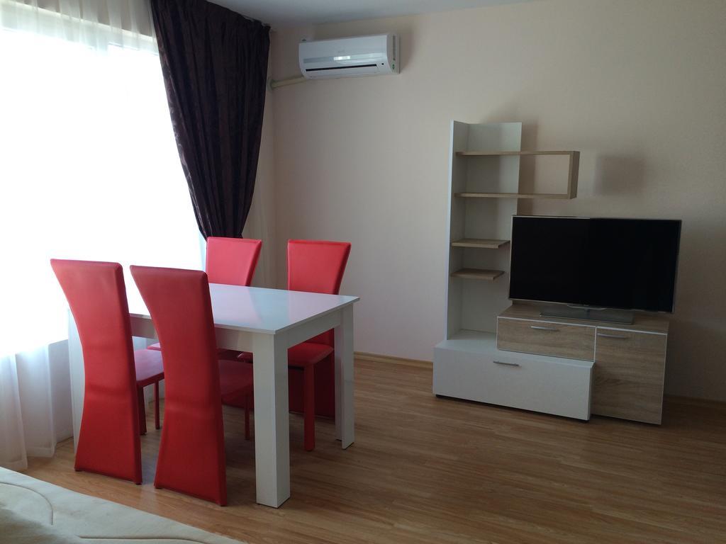 Beach Aparthotel Salt Lake Pomorie Exterior foto